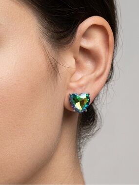 Heart-Shaped Aurora Crystal Stud Earrings - Green Blue